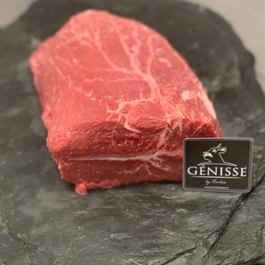 copertina di spalla intera di scottona di bovino cruda